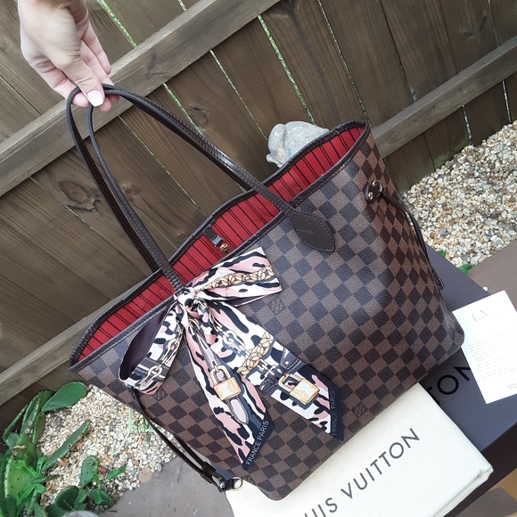 TRADED ❤ - Picture 2 of 16